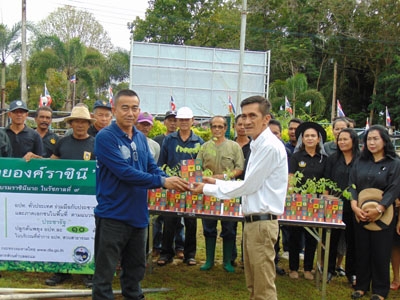 โครงการ "พยุงธรรม ค้ำไทย ถวายองค์ราชินี" 